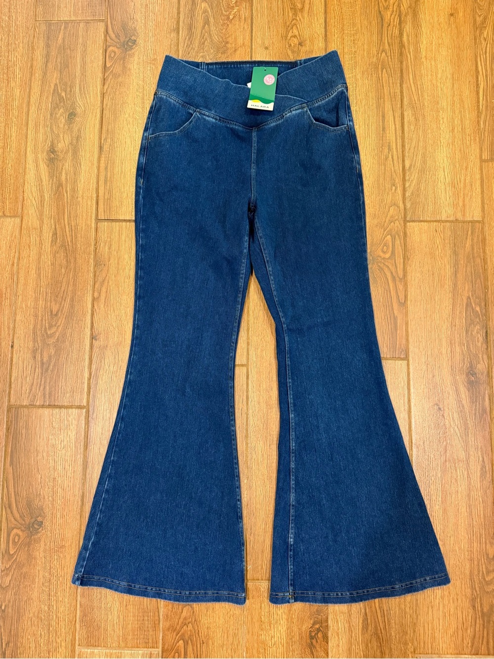 NWT HALARA Women’s Flare Jeans Dark Wash High Rise Size PL